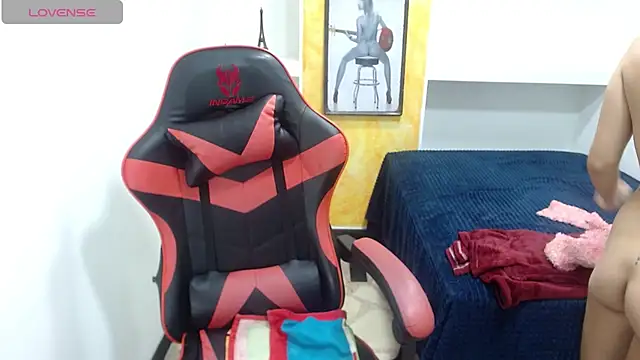 Anniee x online show from 10, 3, 2025