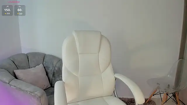 NiiaEvanss online show from 18, 1, 2025