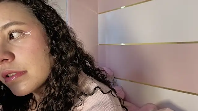 Charlotte  Miller online show from 8, 11, 2025