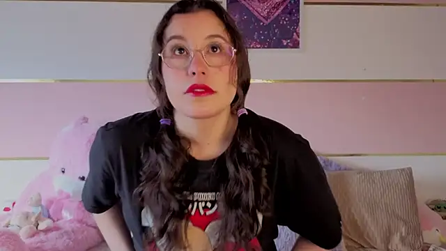 Charlotte  Miller online show from 20, 12, 2025