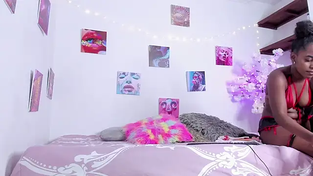 Snapshot of ebony_cutte chatting on 29, 1, 2025 ebony cutte online show from 29, 1, 2025