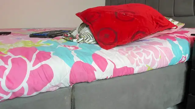 Snapshot of crazyangelita65 chatting on 7, 1, 2025 crazyangelita65 online show from 7, 1, 2025