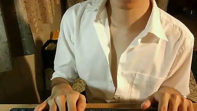 Snapshot of KYU890428 chatting on 9, 9, 2025 KYU890428 online show from 9, 9, 2025