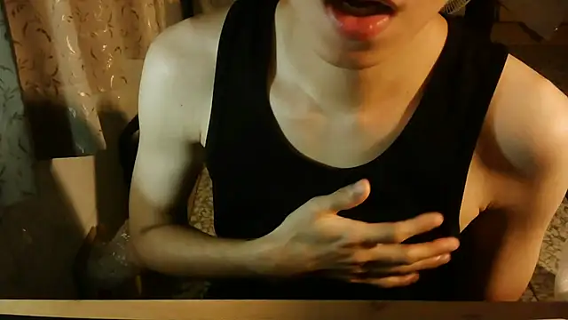 Snapshot of KYU890428 chatting on 12, 10, 2025 KYU890428 online show from 12, 10, 2025