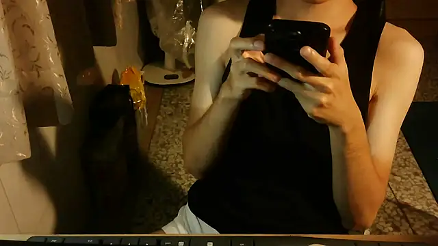 Snapshot of KYU890428 chatting on 25, 10, 2025 KYU890428 online show from 25, 10, 2025