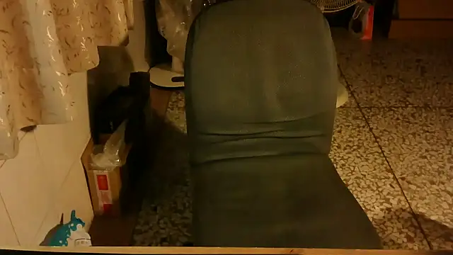 Snapshot of KYU890428 chatting on 23, 11, 2025 KYU890428 online show from 23, 11, 2025