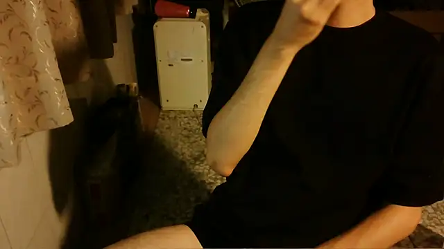 Snapshot of KYU890428 chatting on 29, 11, 2025 KYU890428 online show from 29, 11, 2025