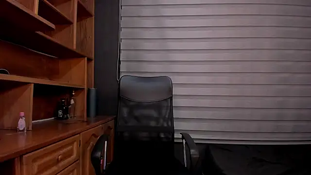 Snapshot of adam_piarse01 chatting on 17, 3, 2025 adam piarse01 online show from 17, 3, 2025