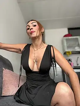 Samantha bigboobs online show from 20, 3, 2025