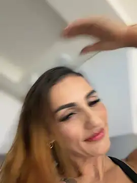 Samantha bigboobs online show from 6, 2, 2026