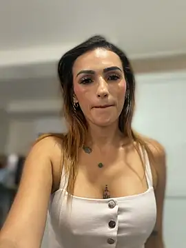 Samantha bigboobs online show from 23, 2, 2026