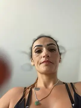 Samantha bigboobs online show from 9, 4, 2026