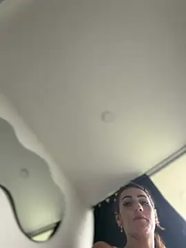Samantha bigboobs online show from 4, 7, 2026