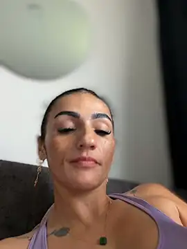 Samantha bigboobs online show from 9, 7, 2026