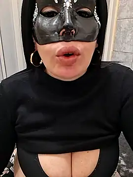 Snapshot of desyree89 chatting on 27, 11, 2025 desyree89 online show from 27, 11, 2025