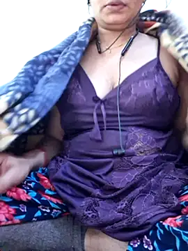 Snapshot of Tanu-Call-Me chatting on 8, 1, 2025 Tanu-Call-Me online show from 8, 1, 2025