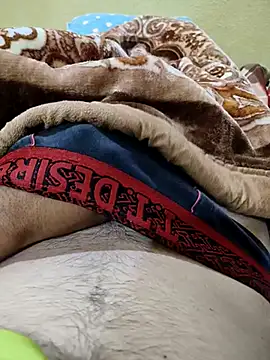 Snapshot of aryan_8051 chatting on 24, 2, 2025 aryan 8051 online show from 24, 2, 2025