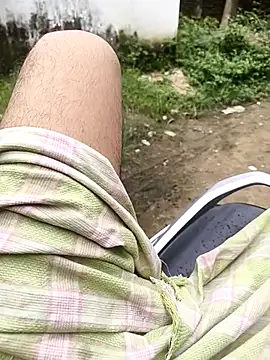 Snapshot of aryan_8051 chatting on 26, 9, 2025 aryan 8051 online show from 26, 9, 2025