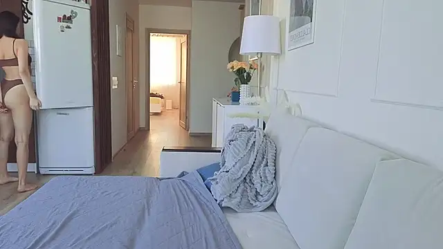 KristineEsme online show from 5, 2, 2026