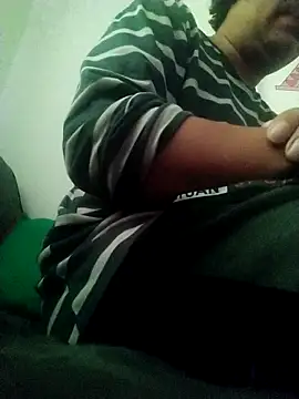 Snapshot of escorpio50jt chatting on 23, 10, 2025 escorpio50jt online show from 23, 10, 2025