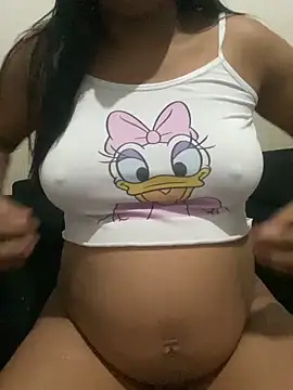 Snapshot of Mariaapimentinha chatting on 16, 10, 2025 Mariaapimentinha online show from 16, 10, 2025