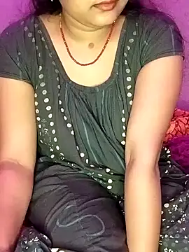 Snapshot of nikitacute23 chatting on 7, 1, 2025 nikitacute23 online show from 7, 1, 2025