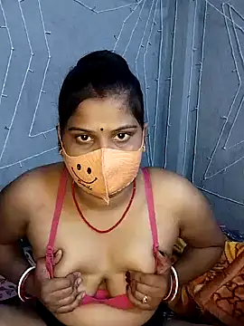 Snapshot of nikitacute23 chatting on 17, 1, 2025 nikitacute23 online show from 17, 1, 2025