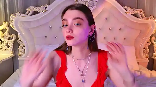 Snapshot of VITA_TESS chatting on 22, 11, 2025 VITA TESS online show from 22, 11, 2025