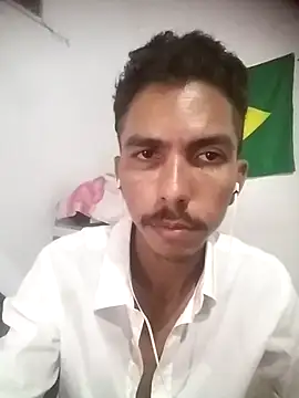 Snapshot of MagrinhoSaradoo chatting on 24, 2, 2025 MagrinhoSaradoo online show from 24, 2, 2025