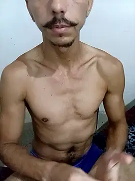 Snapshot of MagrinhoSaradoo chatting on 17, 10, 2025 MagrinhoSaradoo online show from 17, 10, 2025