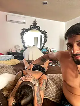 Snapshot of Izy_cute_ chatting on 8, 9, 2025 Izy cute online show from 8, 9, 2025