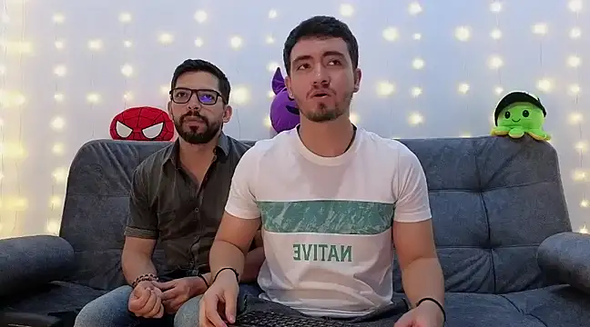 Snapshot of ErickBrant chatting on 27, 2, 2025 ErickBrant online show from 27, 2, 2025