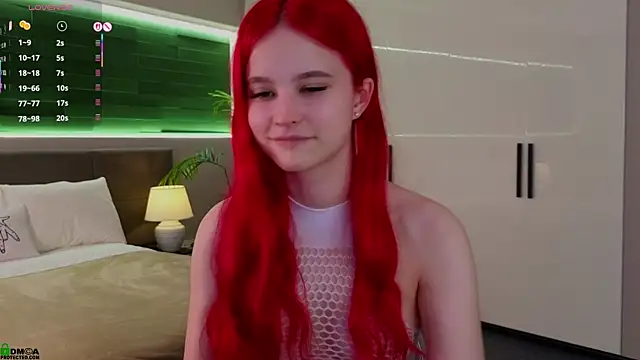 Rina Red online show from 8, 11, 2025