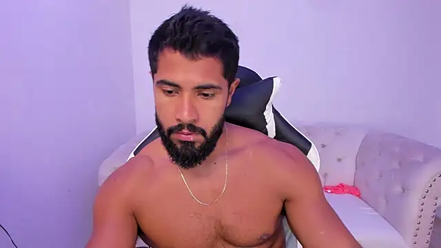 Santiago huntt online show from 25, 11, 2025