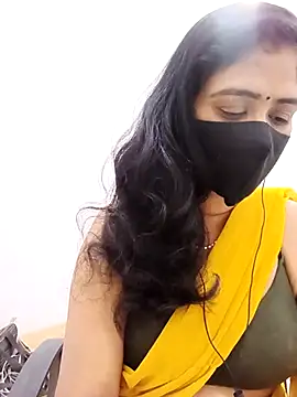 Lucky-Deepthi online show from 21, 12, 2025