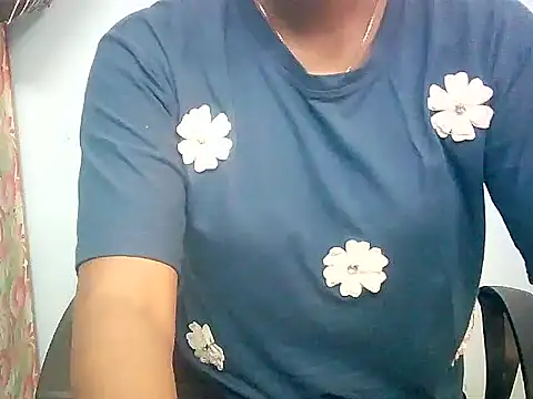 Snapshot of Barbie_183 chatting on 11, 3, 2026 Barbie 183 online show from 11, 3, 2026