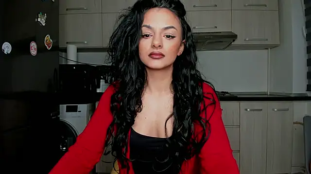 Snapshot of NNNoire chatting on 28, 1, 2025 NNNoire online show from 28, 1, 2025