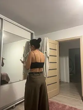 Snapshot of NNNoire chatting on 27, 9, 2025 NNNoire online show from 27, 9, 2025