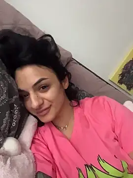 Snapshot of NNNoire chatting on 17, 11, 2025 NNNoire online show from 17, 11, 2025