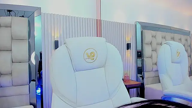 Snapshot of ashlyn_parker chatting on 14, 1, 2025 ashlyn parker online show from 14, 1, 2025