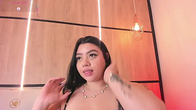 Snapshot of ashlyn_parker chatting on 30, 9, 2025 ashlyn parker online show from 30, 9, 2025