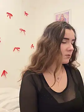 mewKate online show from 19, 12, 2025