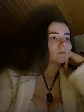 Snapshot of mewKate chatting on 20, 4, 2026 mewKate online show from 20, 4, 2026