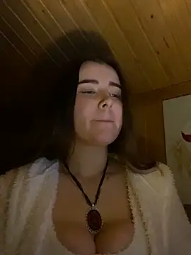 Snapshot of mewKate chatting on 25, 4, 2026 mewKate online show from 25, 4, 2026