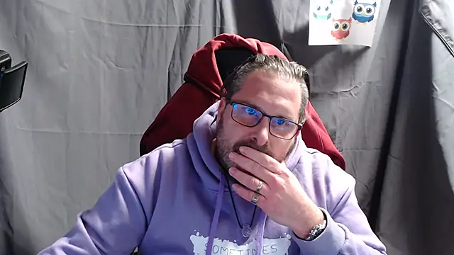 Streamlove77 online show from 8, 1, 2025