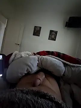 Snapshot of Gaditannus40 chatting on 16, 2, 2025 Gaditannus40 online show from 16, 2, 2025