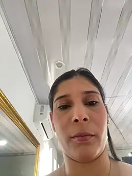 MilaRux online show from 12, 1, 2025