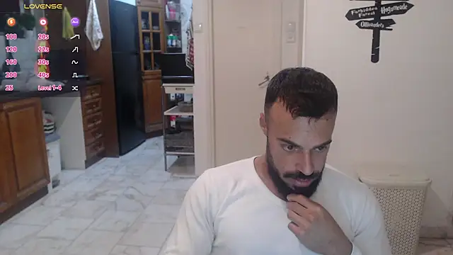 Snapshot of todddantes25 chatting on 5, 2, 2025 todddantes25 online show from 5, 2, 2025