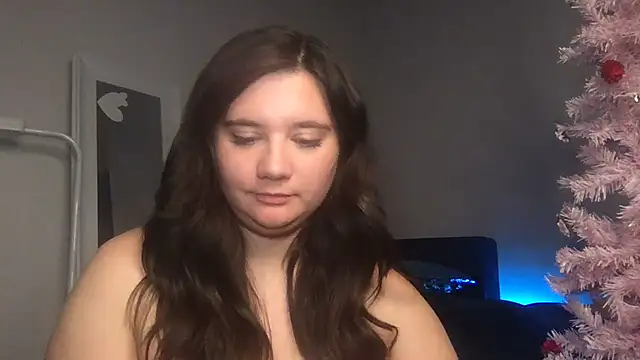 kylienotjenner online show from 9, 2, 2025