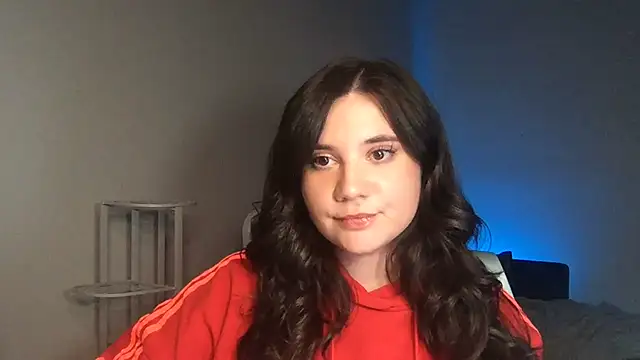 kylienotjenner online show from 16, 3, 2025